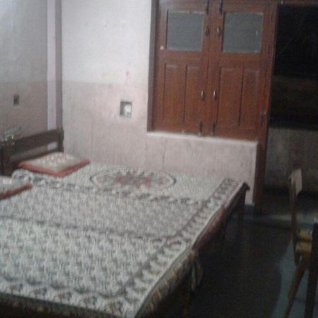 Hotel Shanti Nivas Haydarabad Dış mekan fotoğraf